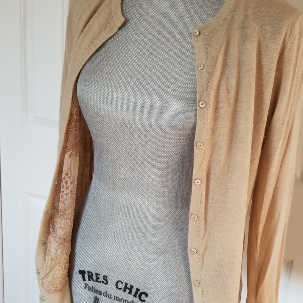 Cardigan - Picture 5 of 8